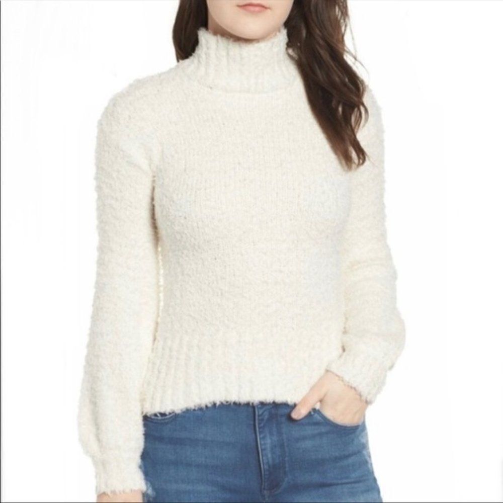 Ten Sixty Sherman Chenille Eyelash Knit Mock Neck Sweater - size XS in Ivory.